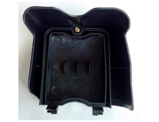 Крышка воздушного фильтра vn900. Крышка воздушного фильтра 188. 2811244001 клапан корпуса фильтра воздушного. Шланг клапанной крышки 2190. 2811244001 клапан корпуса фильтра воздушного.