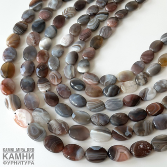 Агат Ботсвана овалы в огранке 13х18 мм, цена за нить 19 см