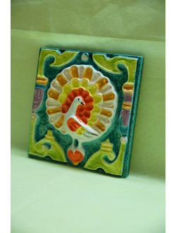 Павлин (изразцовая плитка)