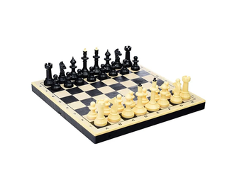 Игра 4 в 1 (шахматы, шашки, нарды, домино), доска дерево + пластик (40/40 см)