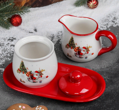 Набор новогодний «Навстречу Новому году», 2 предмета: молочник 270 мл, сахарница 310 мл