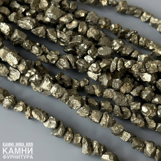 Пирит дикие малые кусочки 3-6х5-7 мм, цена за нить 18 см