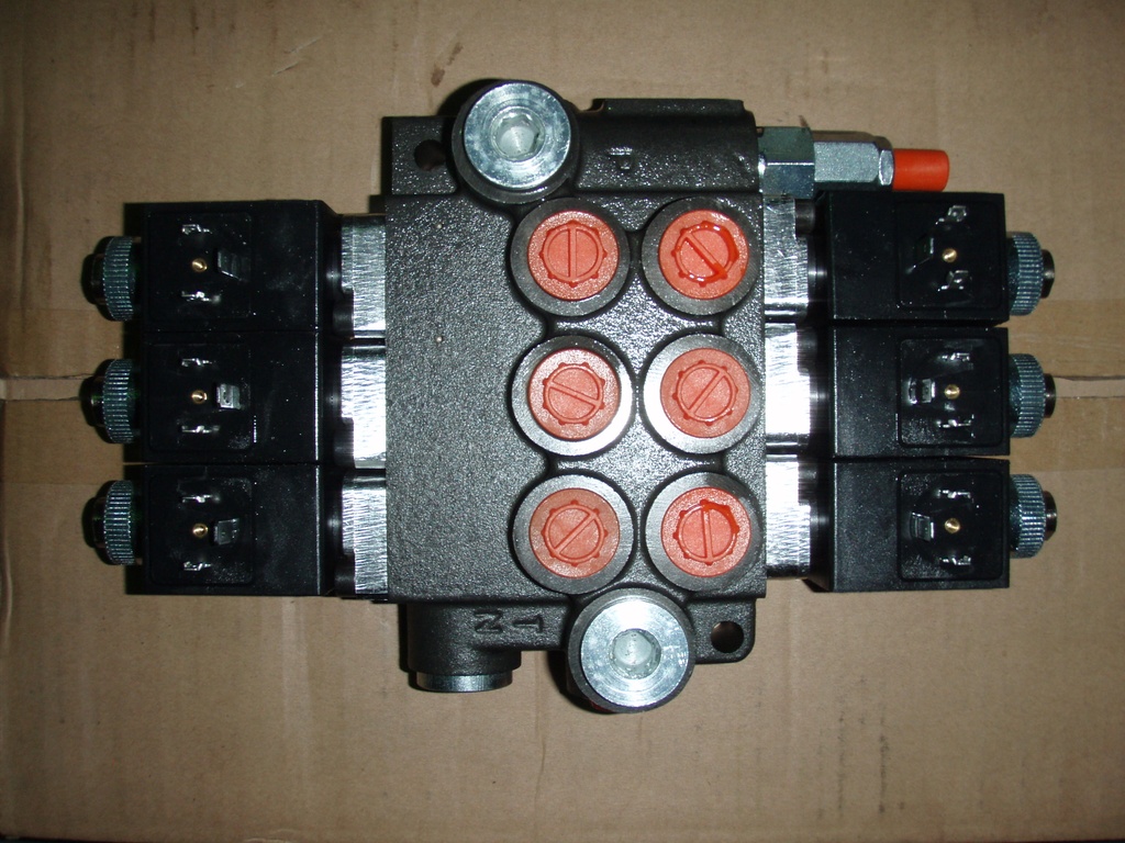 гидрораспределитель 80 электромагнитный 24в. гидрораспределитель 02z80. 24 3 80. 24 80. гидрораспределитель es3 24 vdc g.