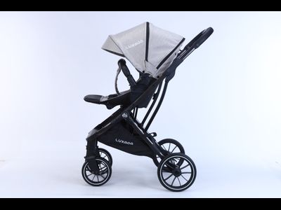 Детская коляска Luxmom 740 Черный