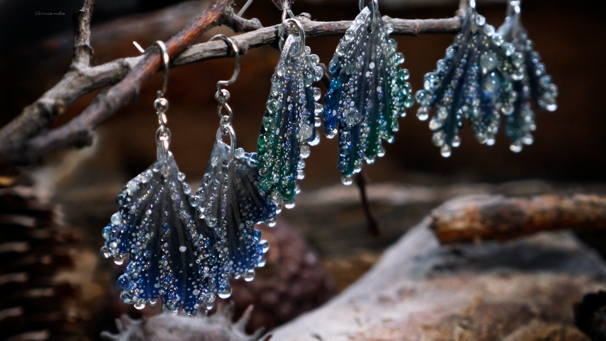 Сине-серебристые серьги-крылья настоящей феи на серебряных замочках. Волшебный подарок девушке.