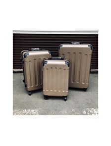 Комплект из 3х чемоданов ABS с накладками S,M,L золото