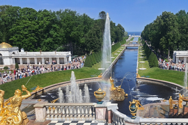 Петергоф, Большой дворец, парк с фонтанами, Большой каскад