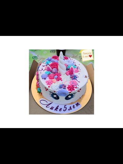 Торт в стиле единорога/кошки и других персонажей