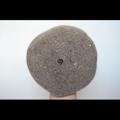 Ореховый меланжевый берет с пайетками Vizio Италия 6926