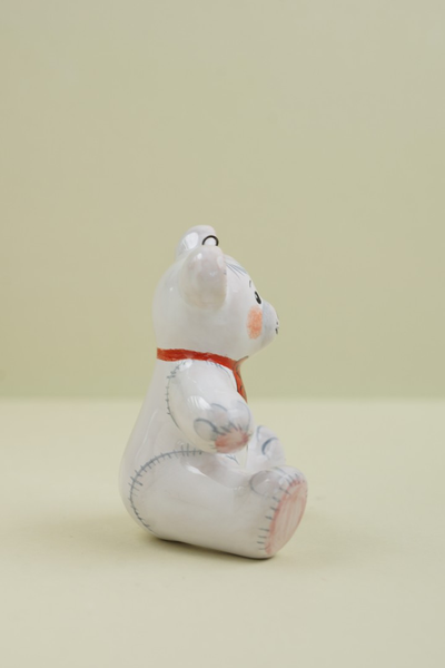 Медвежонок плюшевый