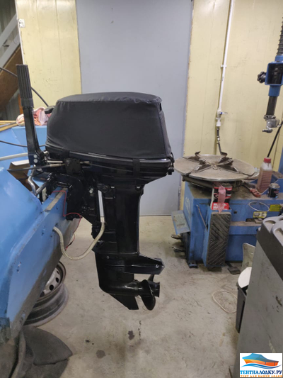 Чехол на капот Меркурий 9.9 -15 л.с . - 2 такта (копия Тохатцу 9.9-15-18)