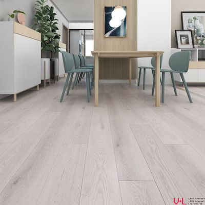 SPC ламинат Floorwood Unit Дуб Элькар 3909 43 класс толщина 4 мм с фаской замковый 2.16 м2