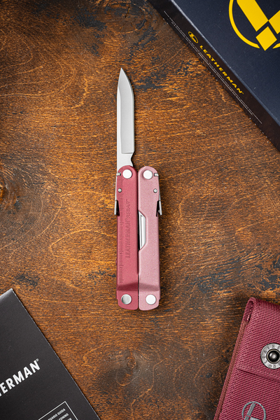 Leatherman Rebar с чехлом Heathered Cranberry