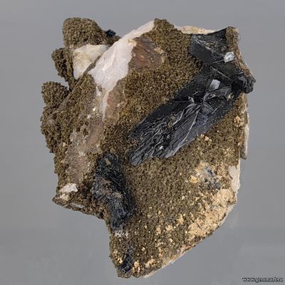 Вивианит, сидерит, молочный кварц. Светлинское (Au) месторождение. Россия. 65*35*42мм