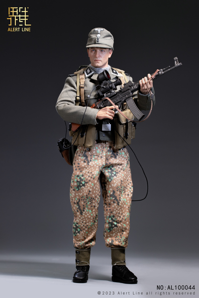 Немецкий солдат - Коллекционная ФИГУРКА 1/6 WWII German Waffen-SS Soldier (AL100044) - Alert Line
