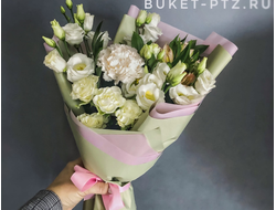 Букет с эустомой "Весенняя лёгкость"