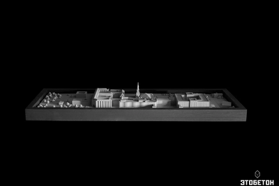 Сувенирный макет здания из бетона
