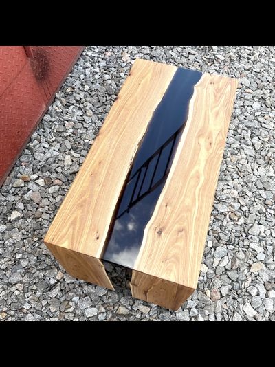 стол тумба с рекой из карагача