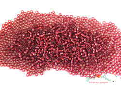 Toho 15/0 - 5г - 2113 Молочный гранат с серебряной линией внутри