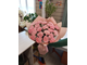 Классический букет из 25 розовых гвоздик