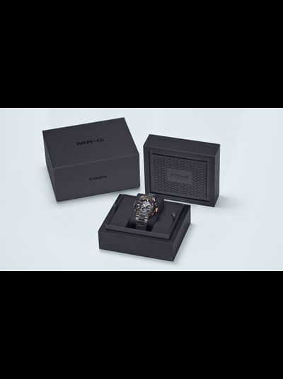 Часы Casio G-Shock MRG-B2000JS-1A