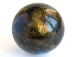 ШАРЫ ИЗ ЛАБРАДОРИТА