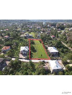 Хелвачаури - пригород Батуми. Продаётся земельный участок, ровный, прямоугольный.