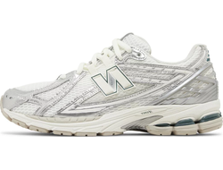 New Balance 1906r Silver Metallic Cream