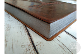 ежедневник с тиснением рисунка Да Винчи и серебряным срезом