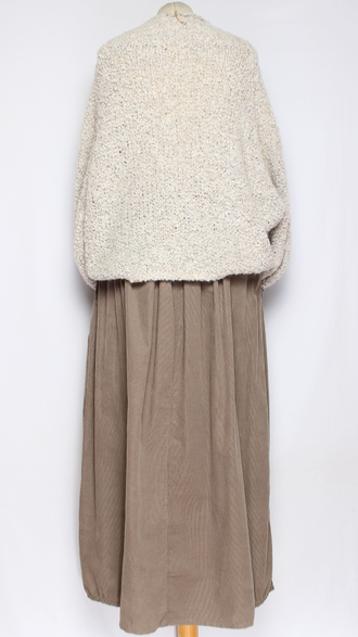 ЮБКА "Вельвет карманы клапаны" бежевая до р.54