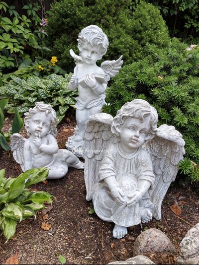 Ангел  - символ добра и чистоты 28*27см   1,8кг    полистоун Россия 2329/012773