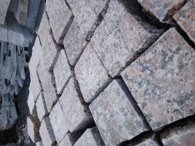 Брусчатка гранитная (бежевая)