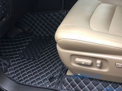 3D коврики в салон Toyota Land Cruiser 200 из экокожи