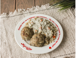 ТЕФТЕЛИ МЯСНЫЕ С ПЕРЛОВКОЙ В СЛИВОЧНОМ СОУСЕ (120/150/50 Г)