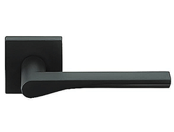 Ручка на квадратной розетке, L040 71BL черная