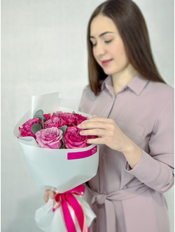 Букет из 9 пионовидных роз Country Blues