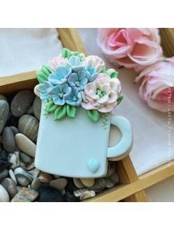 Кружка с цветами