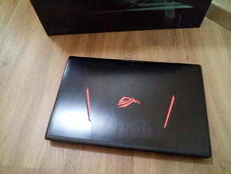 ASUS ROG STRIX GL753VE  (17.3 FHD IPS I7-7700HQ GTX1050ti 8ГБ 1TБ + 128SSD)