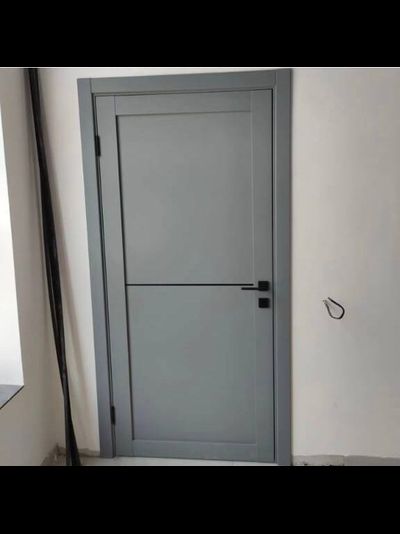 OPTIMA PORTE (ОПТИМА ПОРТЕ)/ TURIN (ТУРИН) 502 АПП SB, СЕРЫЙ/ ПОЛОТНО ГЛУХОЕ с ГОРИЗОНТАЛЬНЫМ ЧЕРНЫМ МОЛДИНГОМ