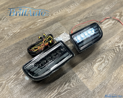 Противотуманки Toyota Land Cruiser 100 бегающие LED темные