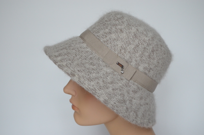 Фетровая бежевая шляпа с вязаной отделкой Vizio Италия 7083 PL