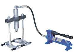 Съемник подшипников гидравлический, 8 т, до 150 мм, сегментного типа, 3 предмета МАСТАК 104-19408