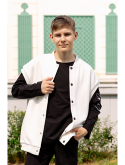 Утепленный трикотажный жилет