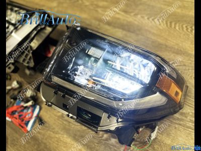 Фары Toyota Tundra 2014-2021 светодиодные