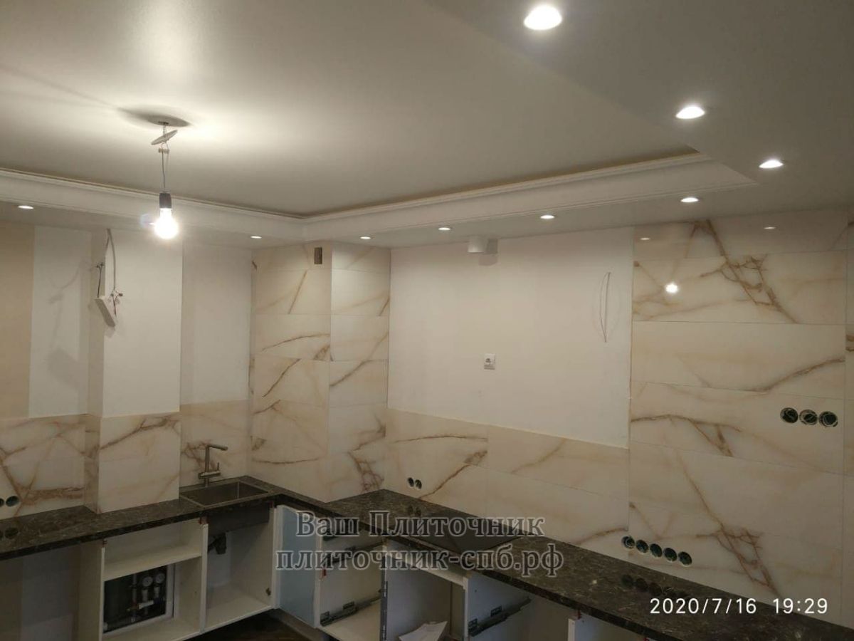 Кухонный фартук из керамогранита