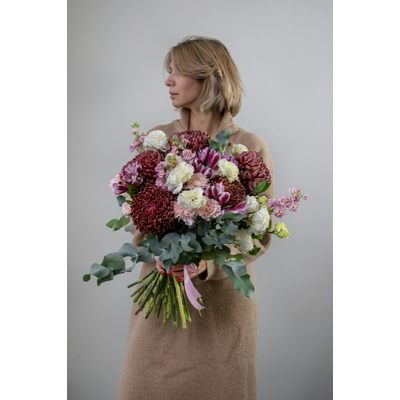 БУКЕТ ЦВЕТОВ НА ВКУС ФЛОРИСТА 11000р.