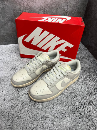 Nike SB Dunk Low Sail Light Bone