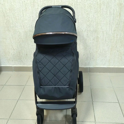 Детская коляска LUXMOM H18 Черный