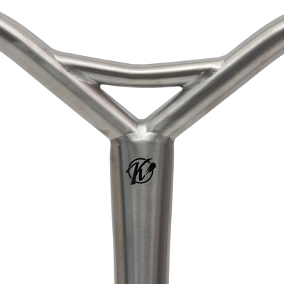 Руль КОМЕТА Меркури титан HIC 690