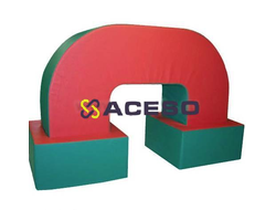 "Триумфальная арка макси"